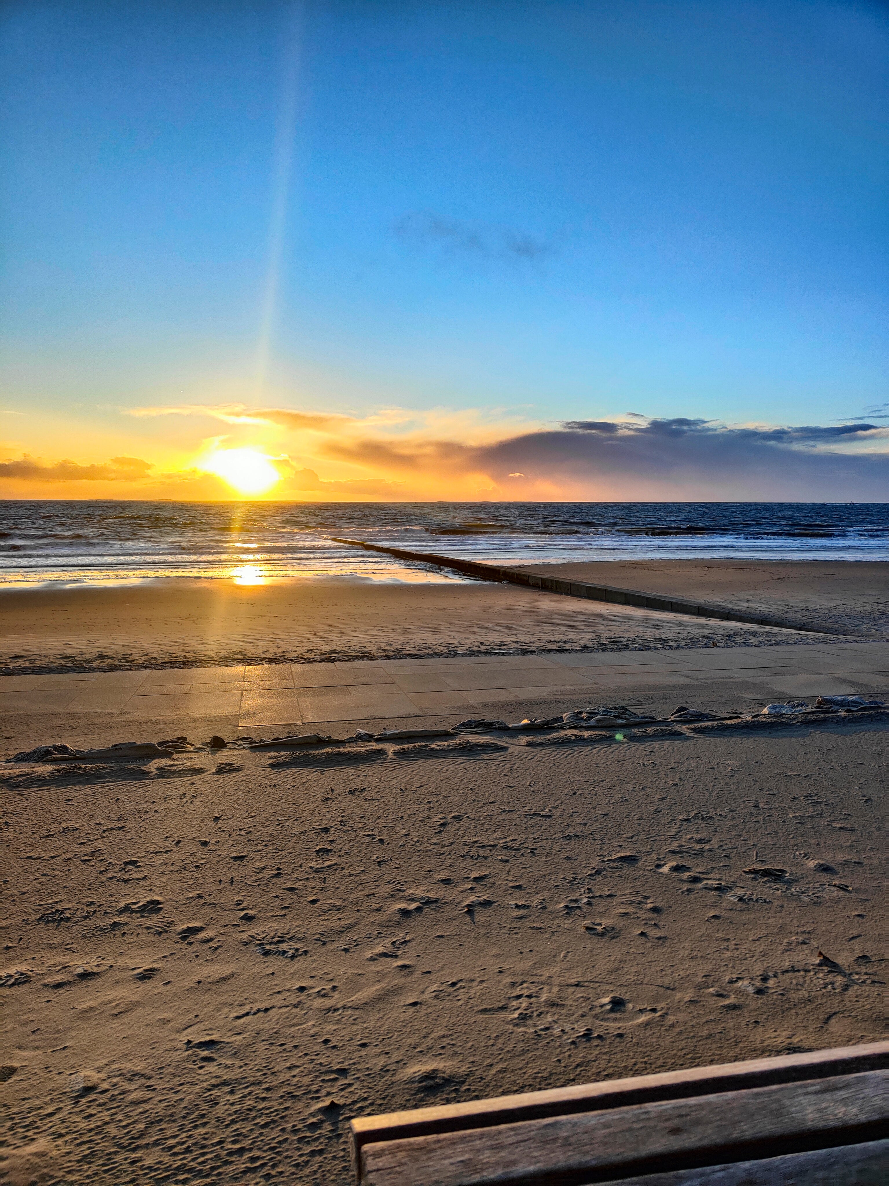 Bank mit Ausblick | Daniel Wilms | LED Bild